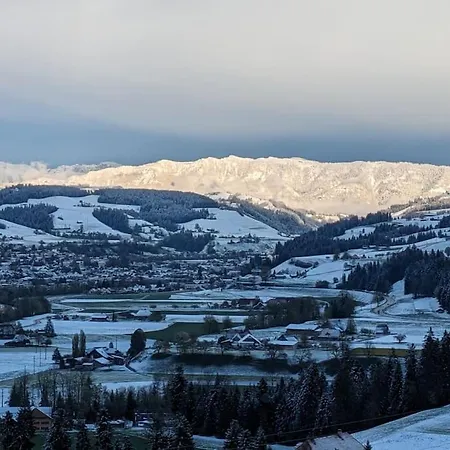 In Emmentaler Bauernhaus, Vogelsang Lauperswil